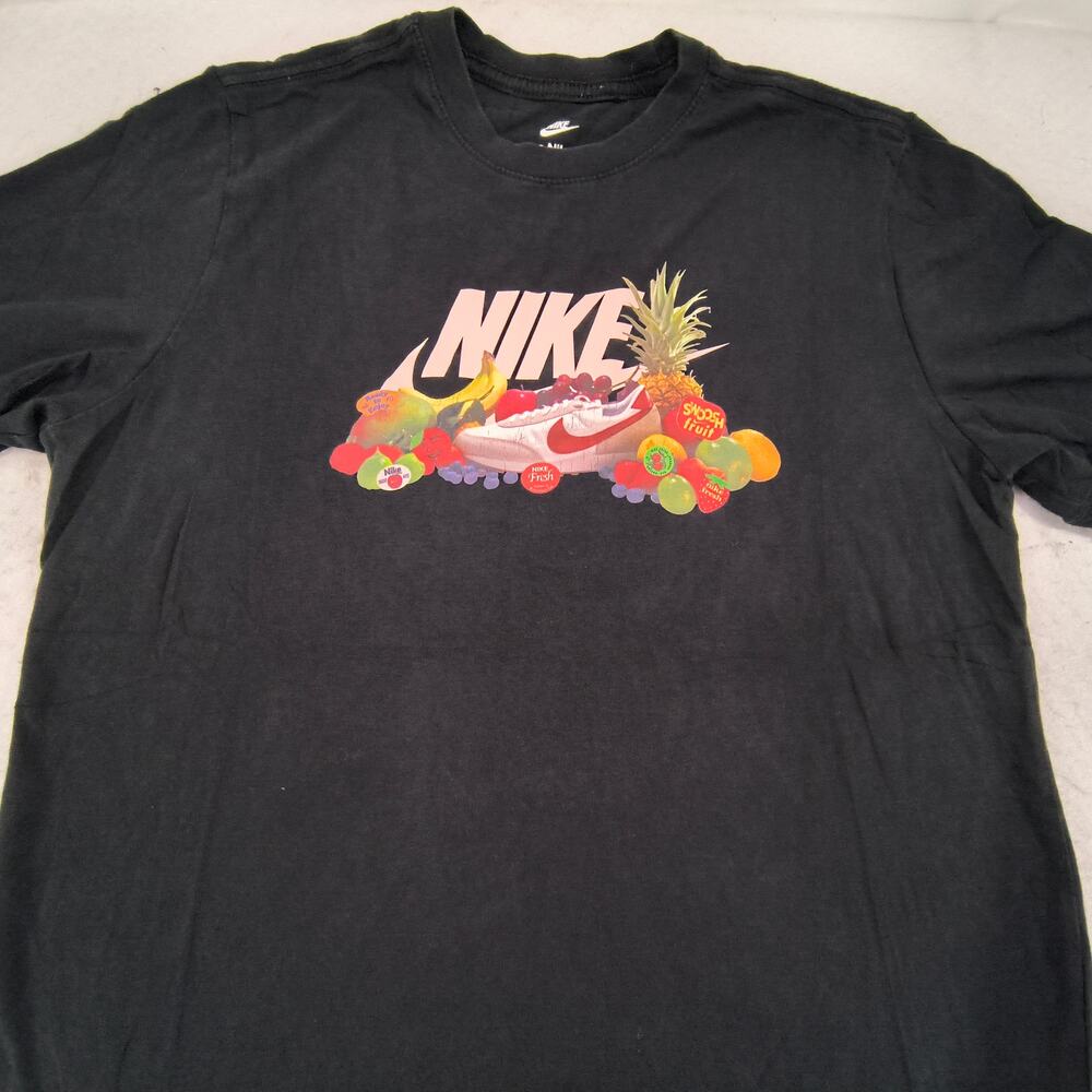 Nike Tee Fresh Crew Neck Short Sleeve Shirt Mens Size Medium M Black Fruit